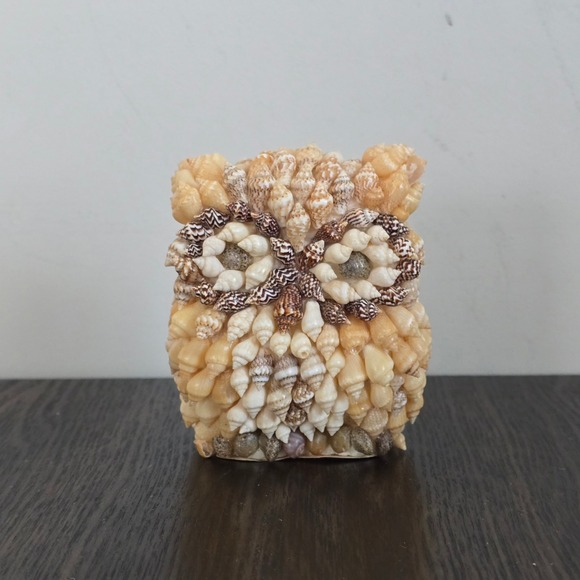 Handmade Seashell Owl Figurine‎ Coastal Decor Nautical Beach - Picture 1 of 10